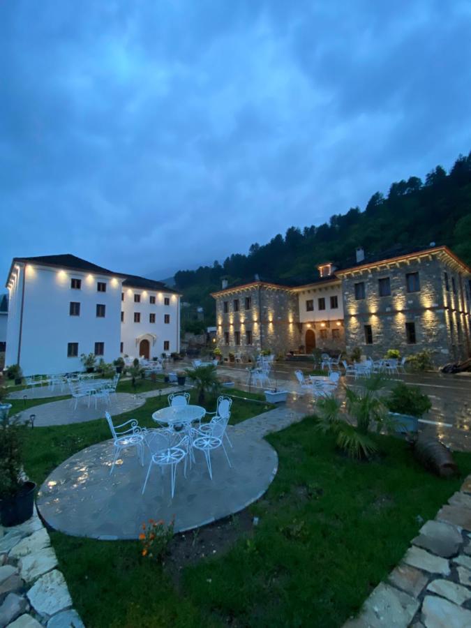 Hotel Kaso Ervehe Përmet المظهر الخارجي الصورة