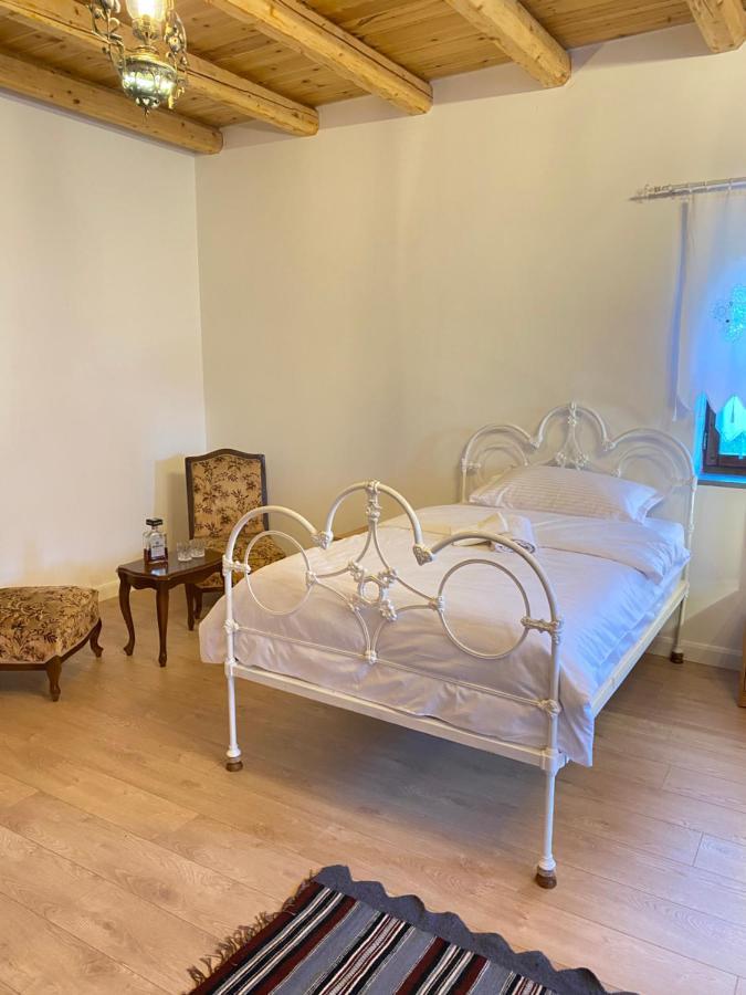 Hotel Kaso Ervehe Përmet المظهر الخارجي الصورة