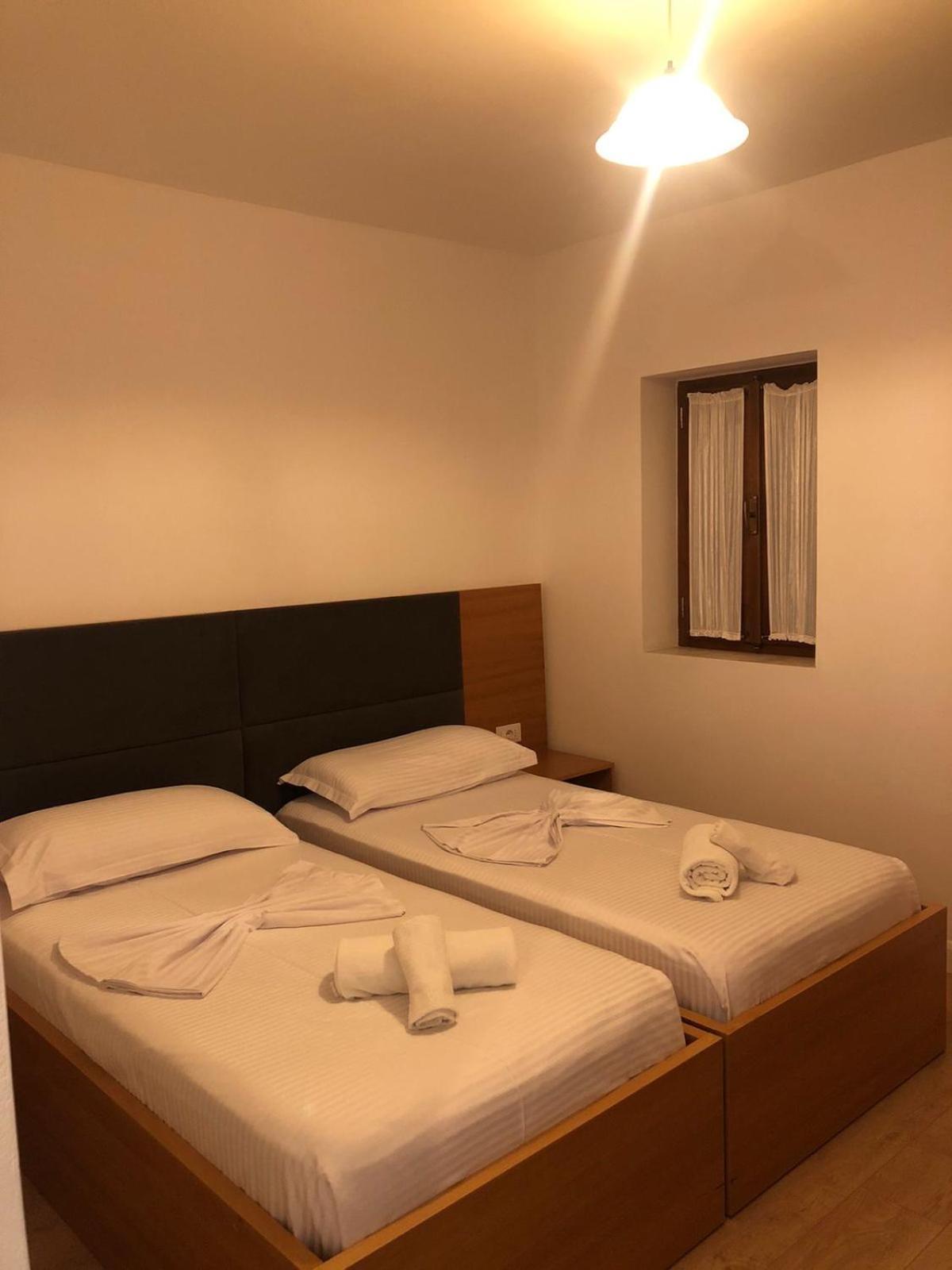 Hotel Kaso Ervehe Përmet المظهر الخارجي الصورة