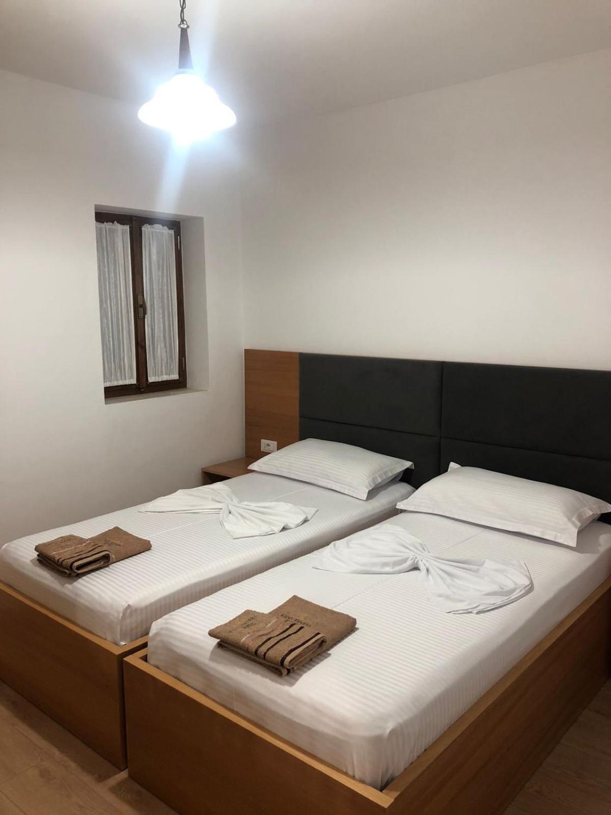 Hotel Kaso Ervehe Përmet المظهر الخارجي الصورة