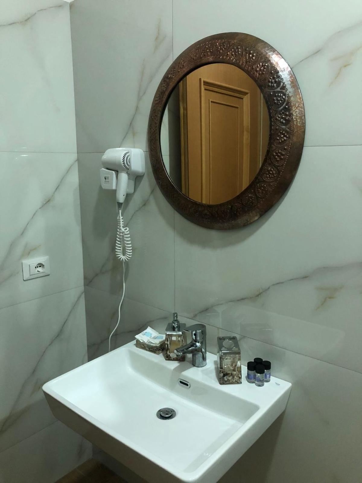 Hotel Kaso Ervehe Përmet المظهر الخارجي الصورة