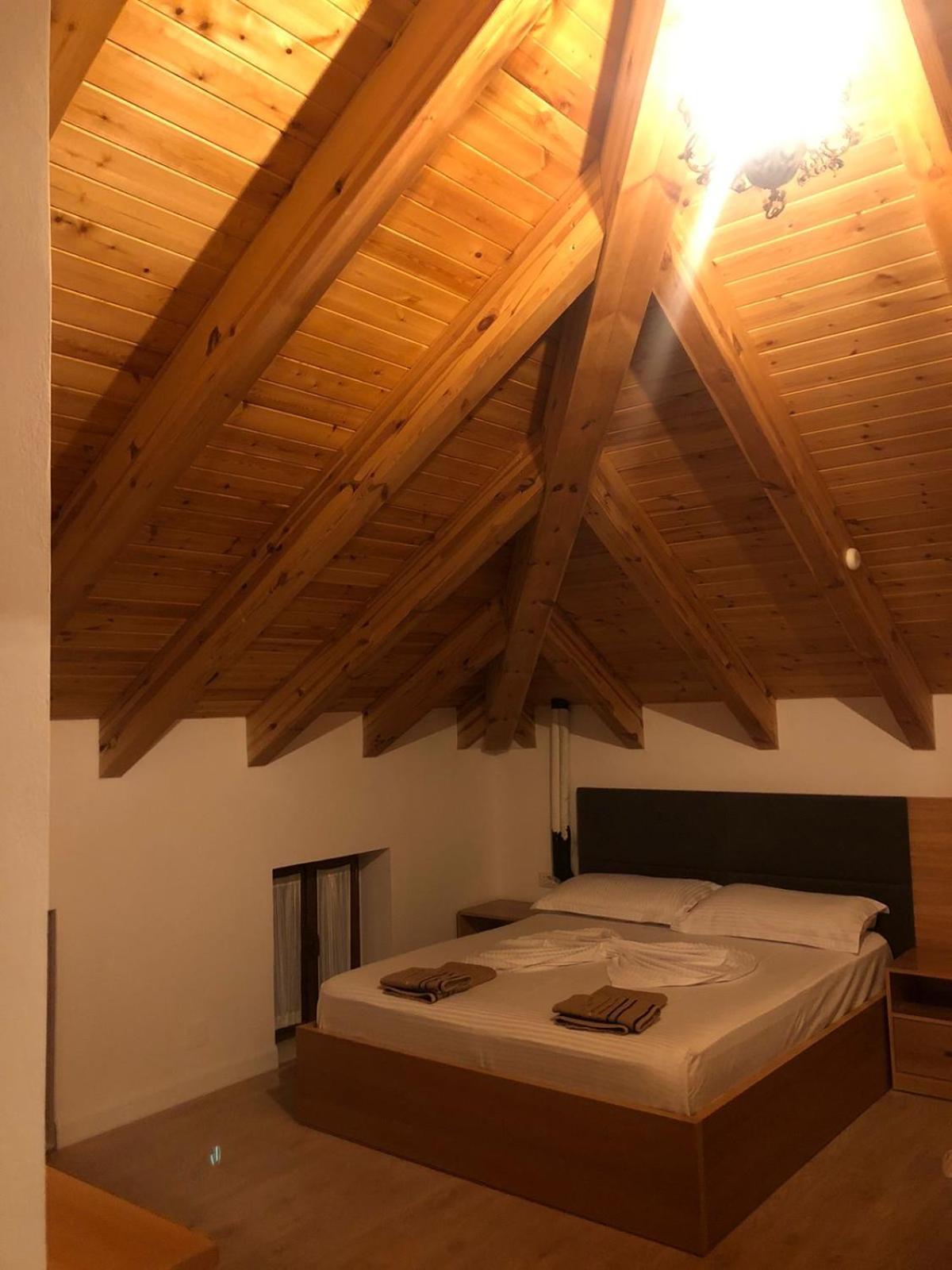 Hotel Kaso Ervehe Përmet المظهر الخارجي الصورة